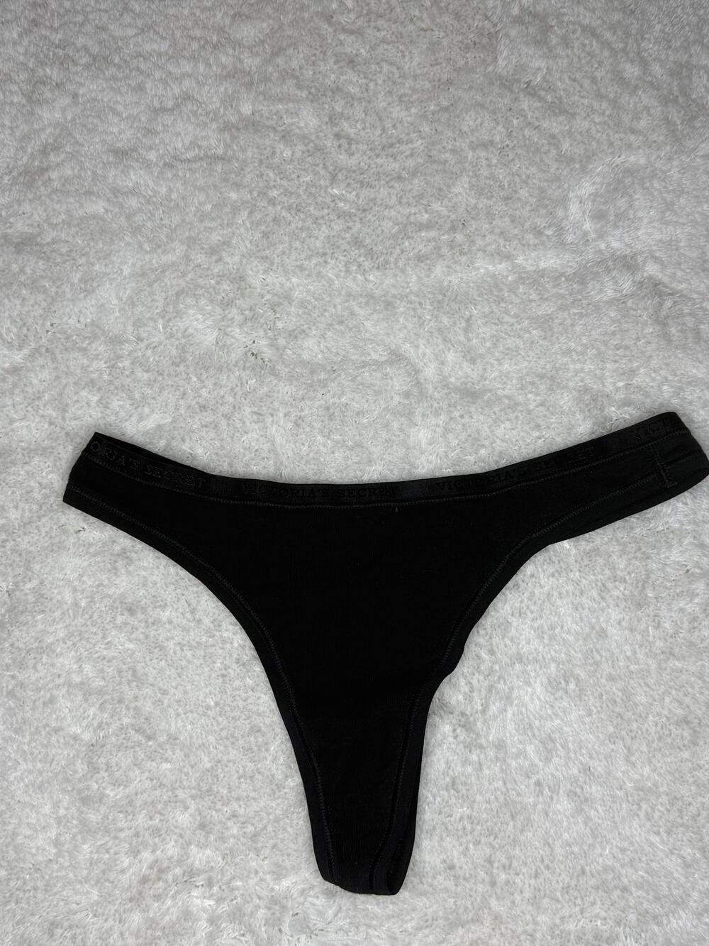 Victoria’s Secret Signature Logo Waistband Black Thong M Y2K NWT